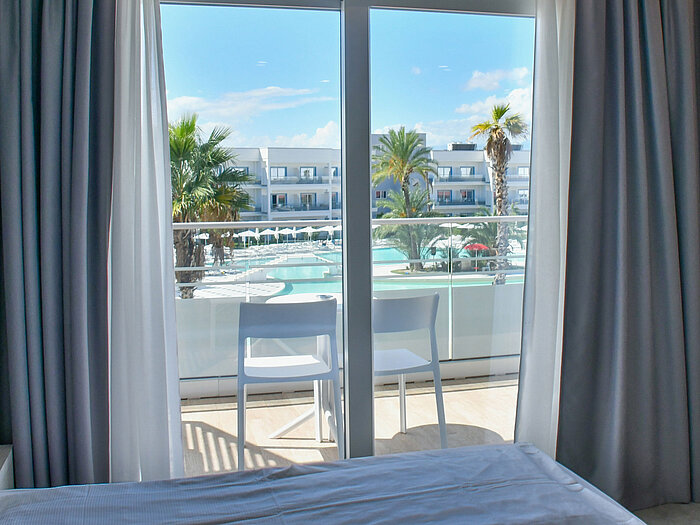 Poolblick Zimmer | Maritim Resort Calabria